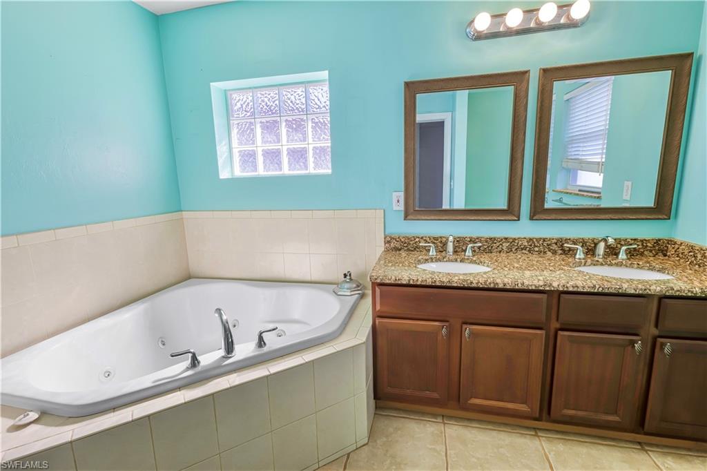 FORT MYERS SHORES - Residential