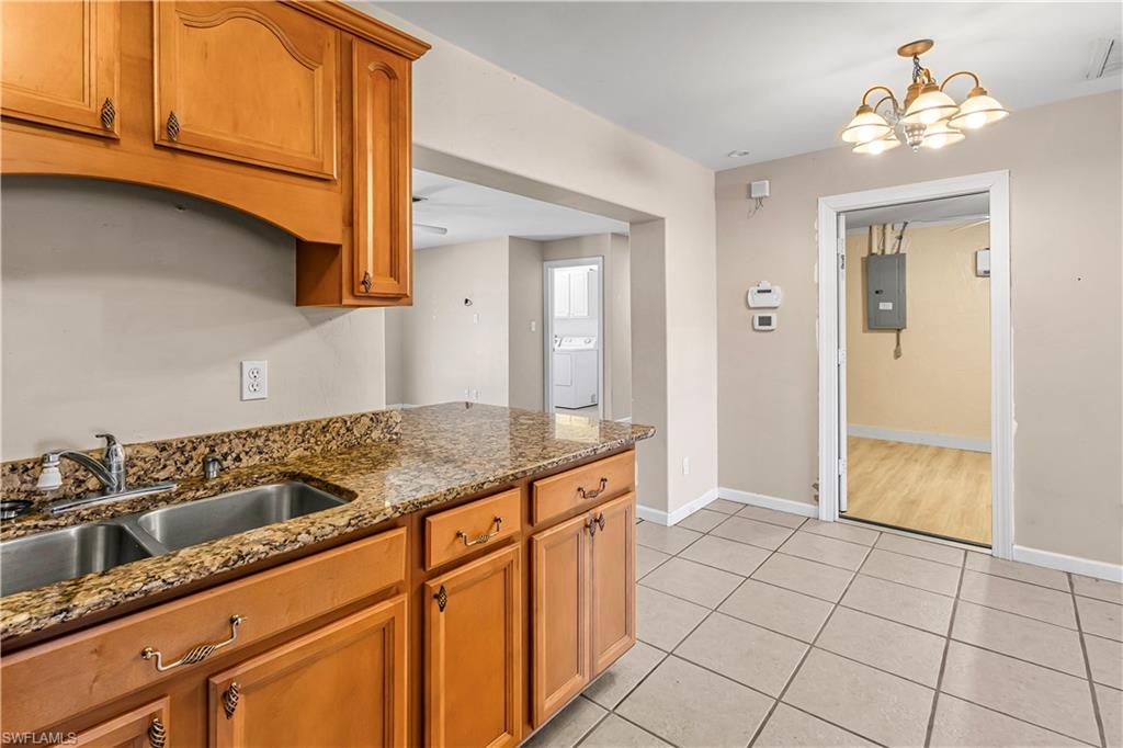 FORT MYERS SHORES - Residential