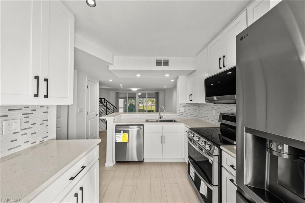 BOARDWALK CAPER - Residential