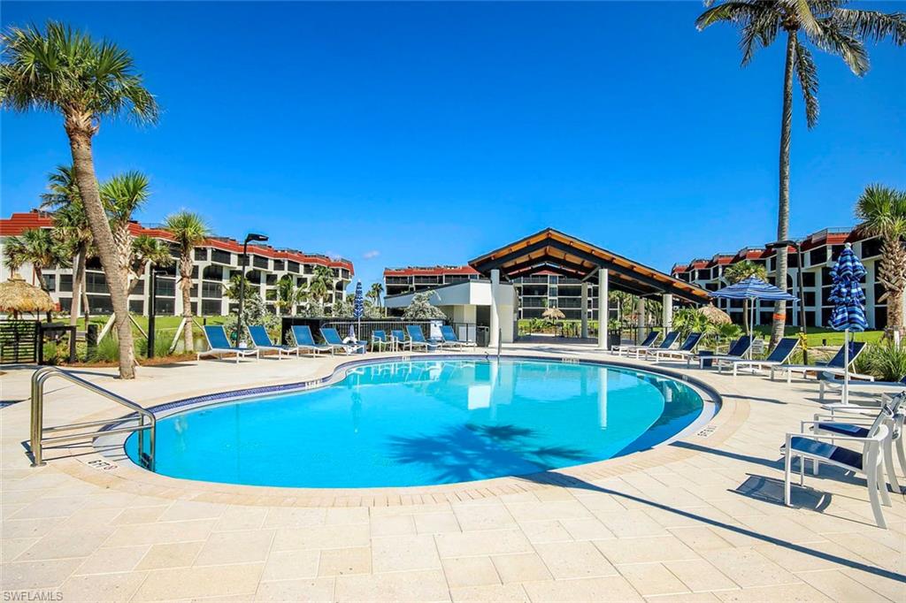 POINTE SANTO DE SANIBEL CONDO - Residential
