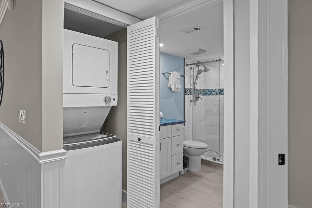 POINTE SANTO DE SANIBEL CONDO - Residential