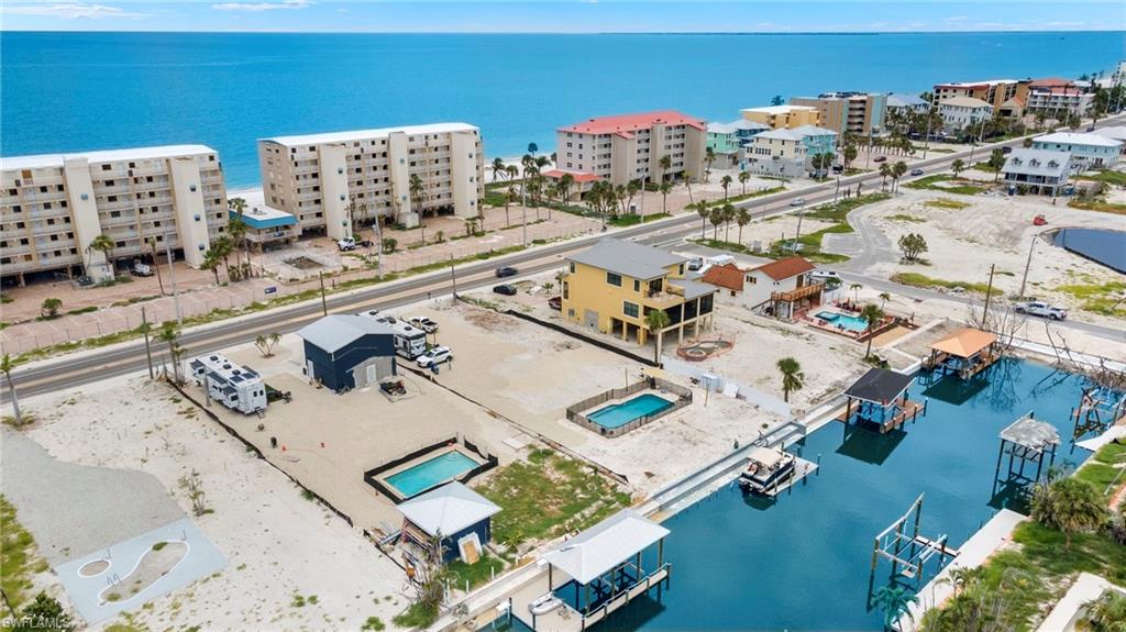 HOLIDAY HEIGHTS - Land