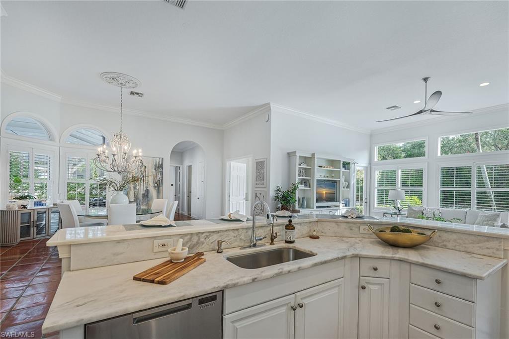 ARBOR GLEN - Residential