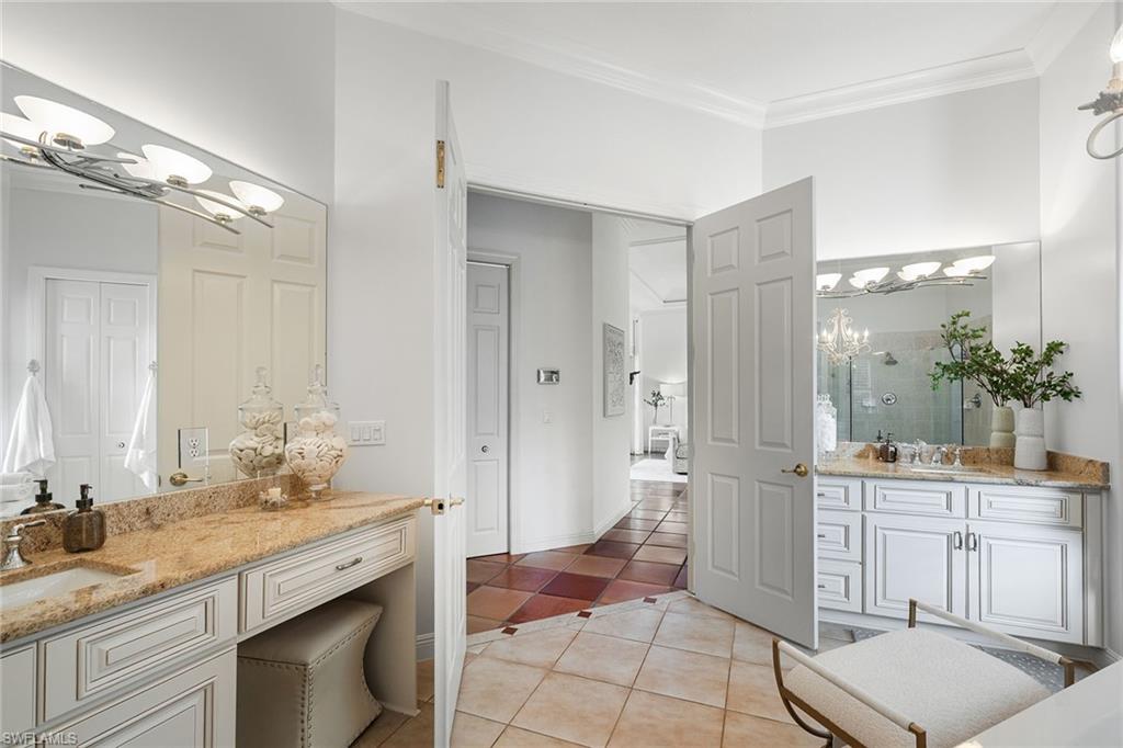 ARBOR GLEN - Residential