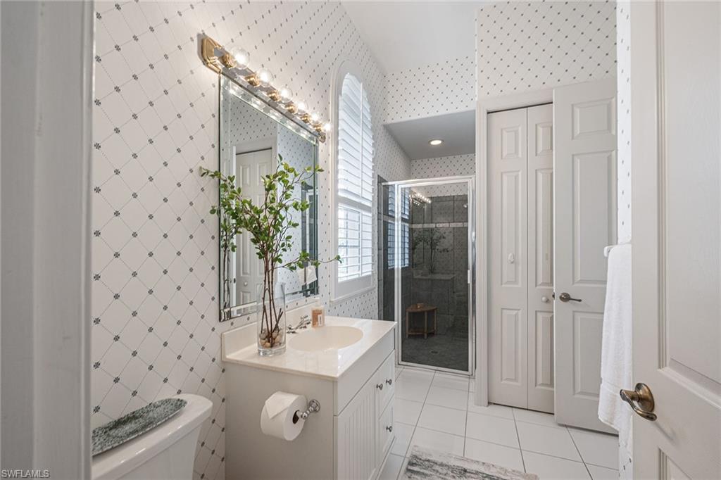 ARBOR GLEN - Residential