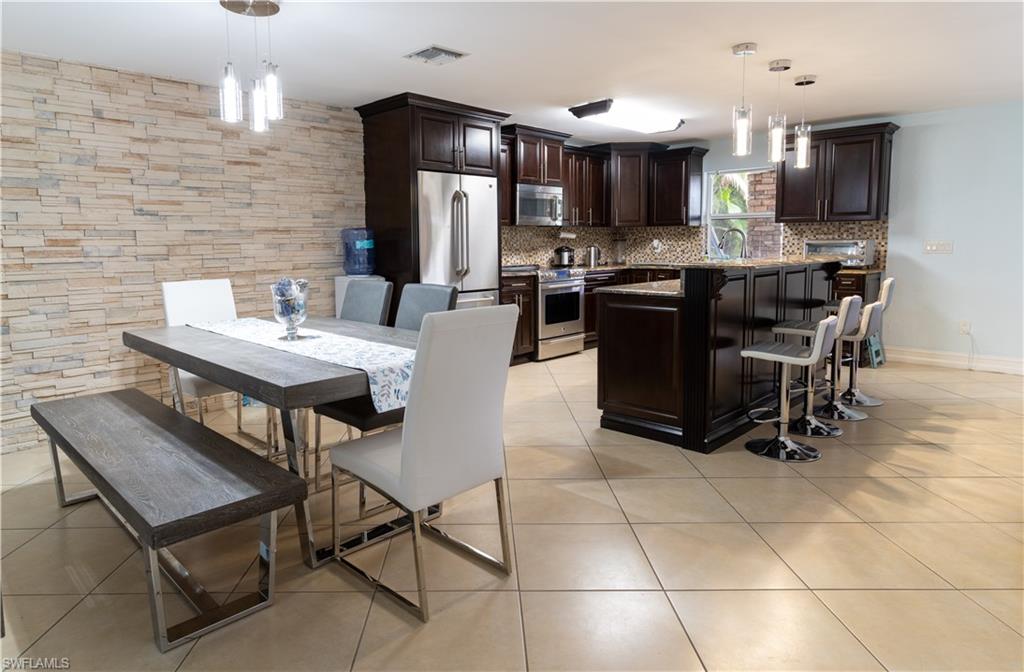 LAKEWOOD - Residential