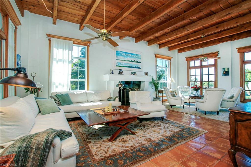 METES AND BOUNDS - Residential