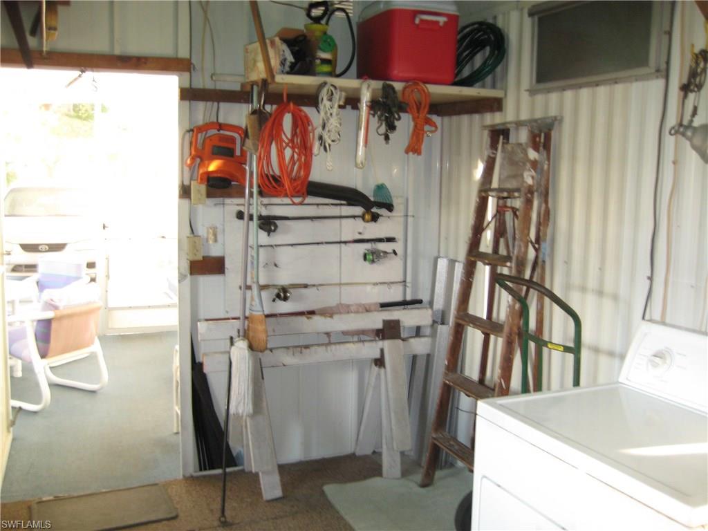 CARRIAGE VILLAGE - Residential