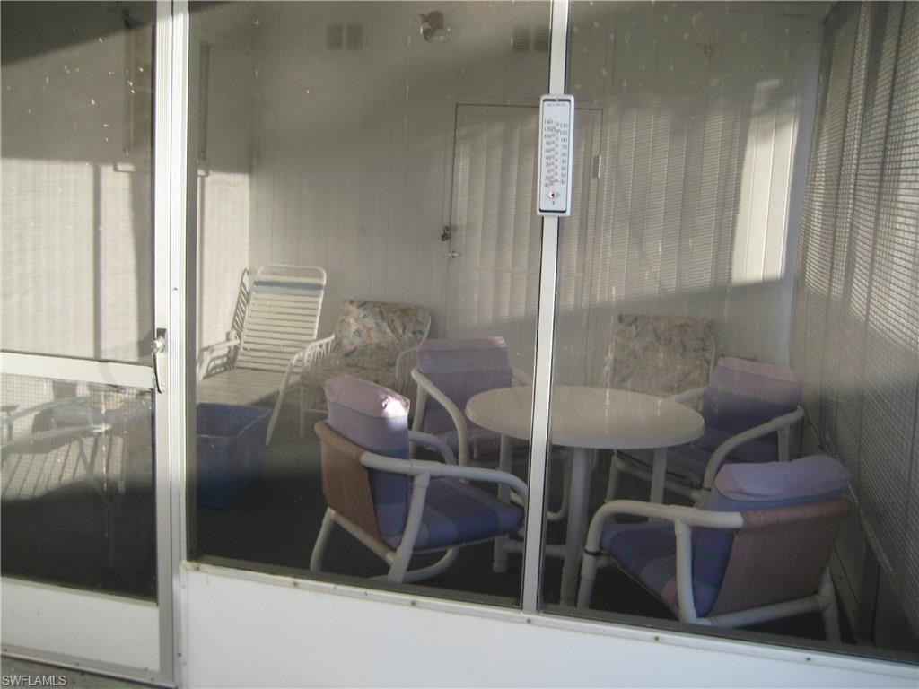 CARRIAGE VILLAGE - Residential