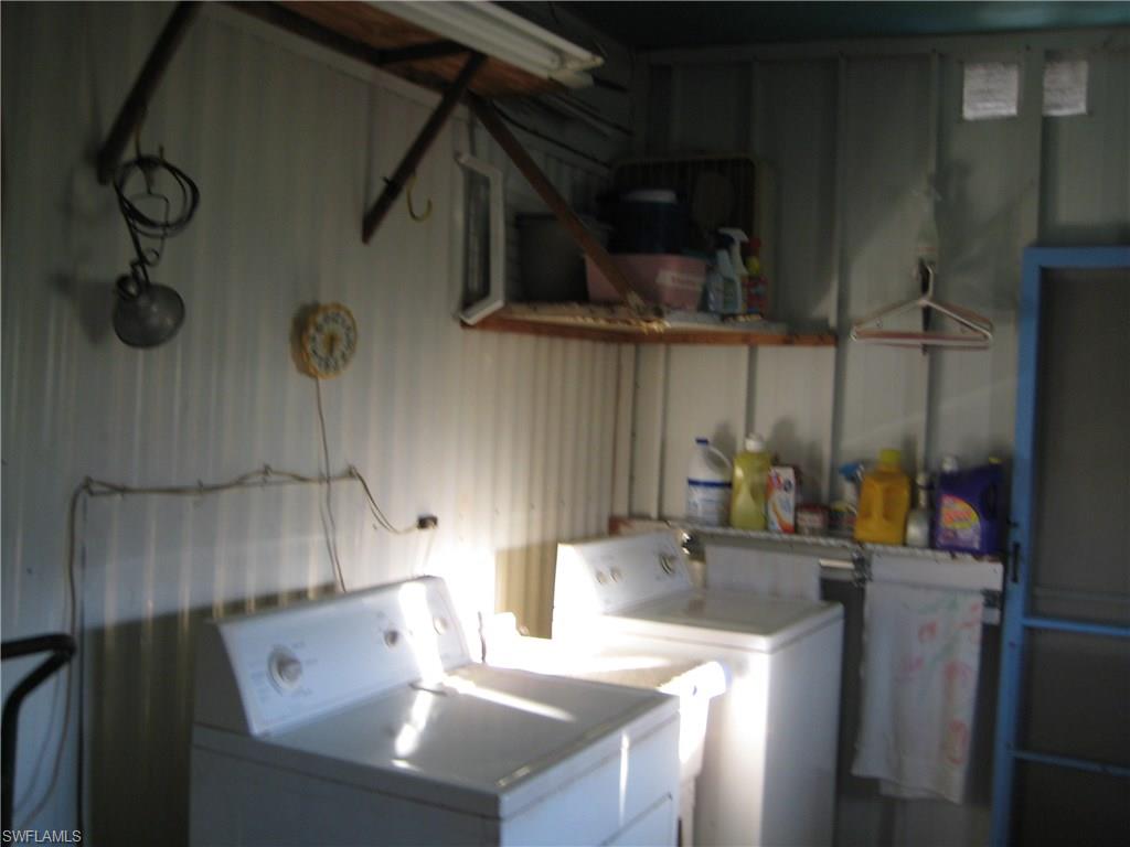 CARRIAGE VILLAGE - Residential