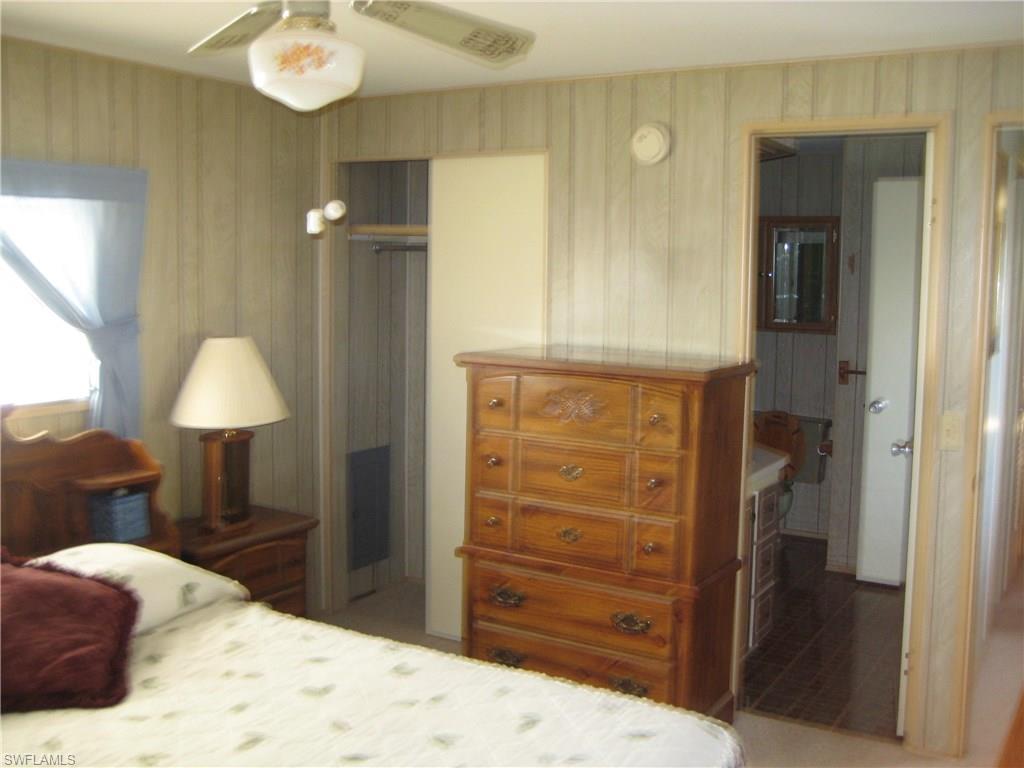 CARRIAGE VILLAGE - Residential