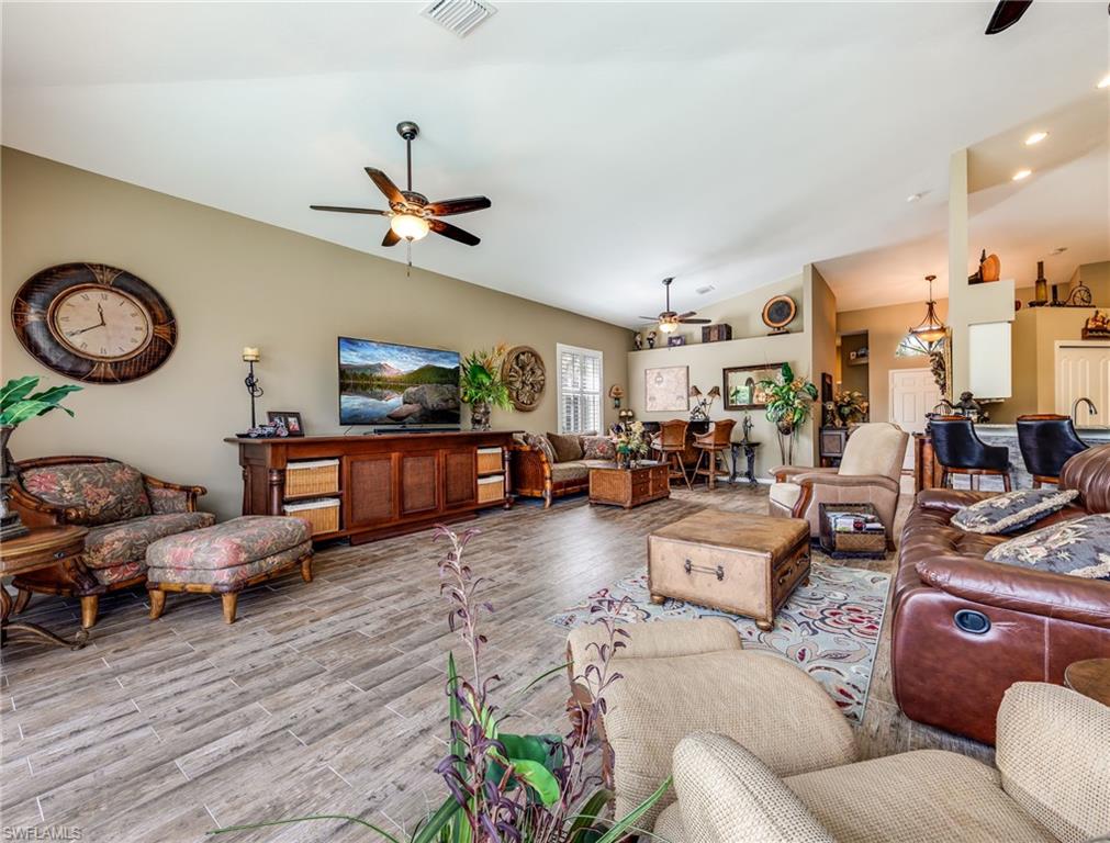 CEDAR CREEK - Residential