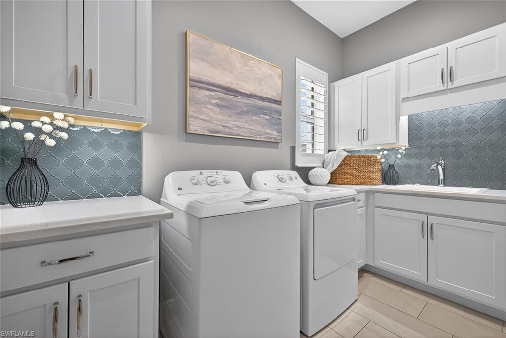 SPARROW CAY - Residential