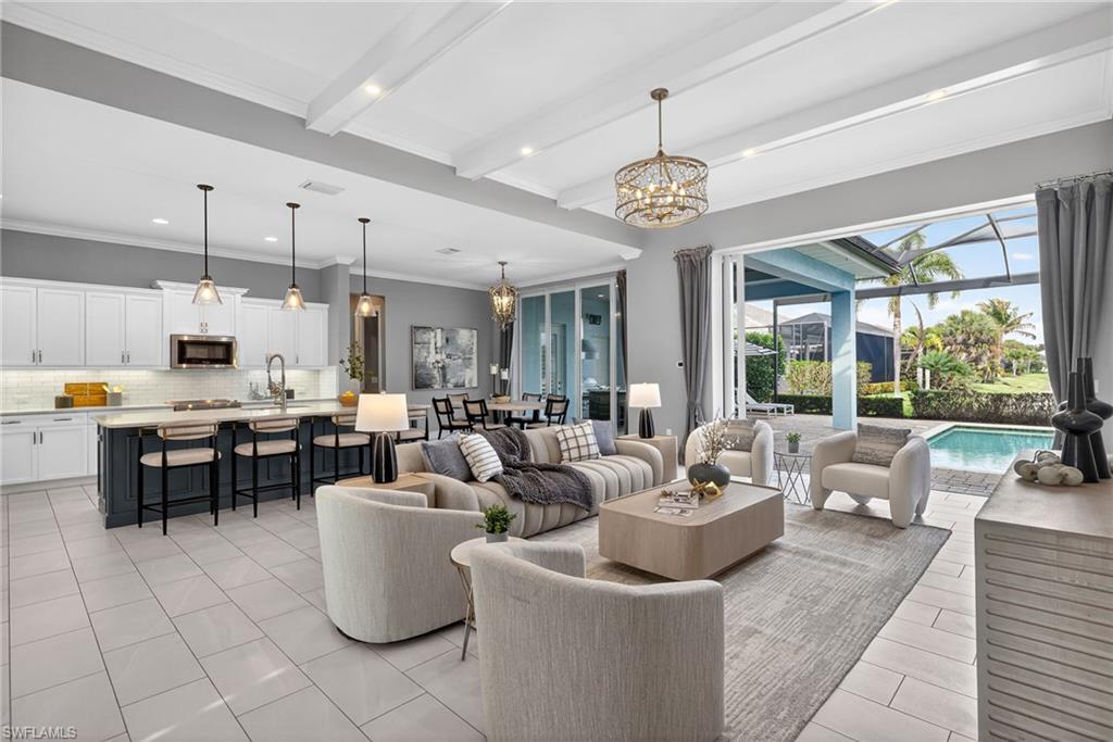 SPARROW CAY - Residential