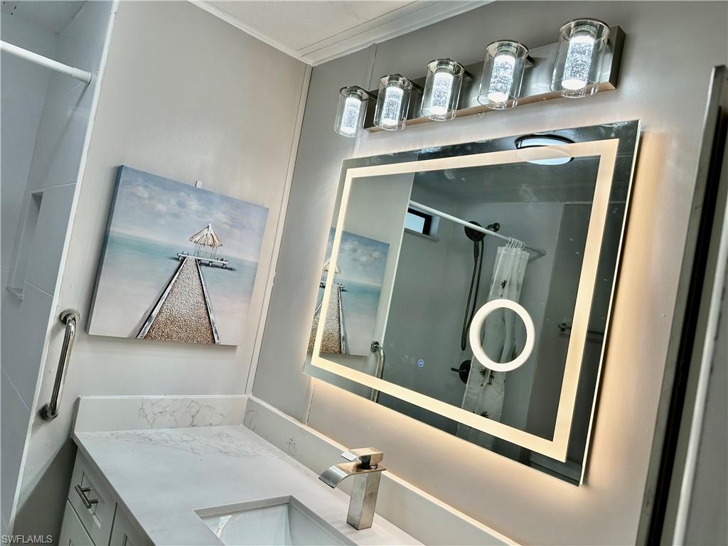 IMPERIAL HARBOR - Residential