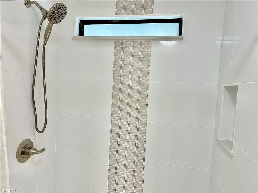 IMPERIAL HARBOR - Residential