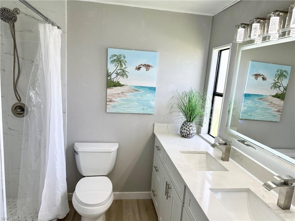 IMPERIAL HARBOR - Residential