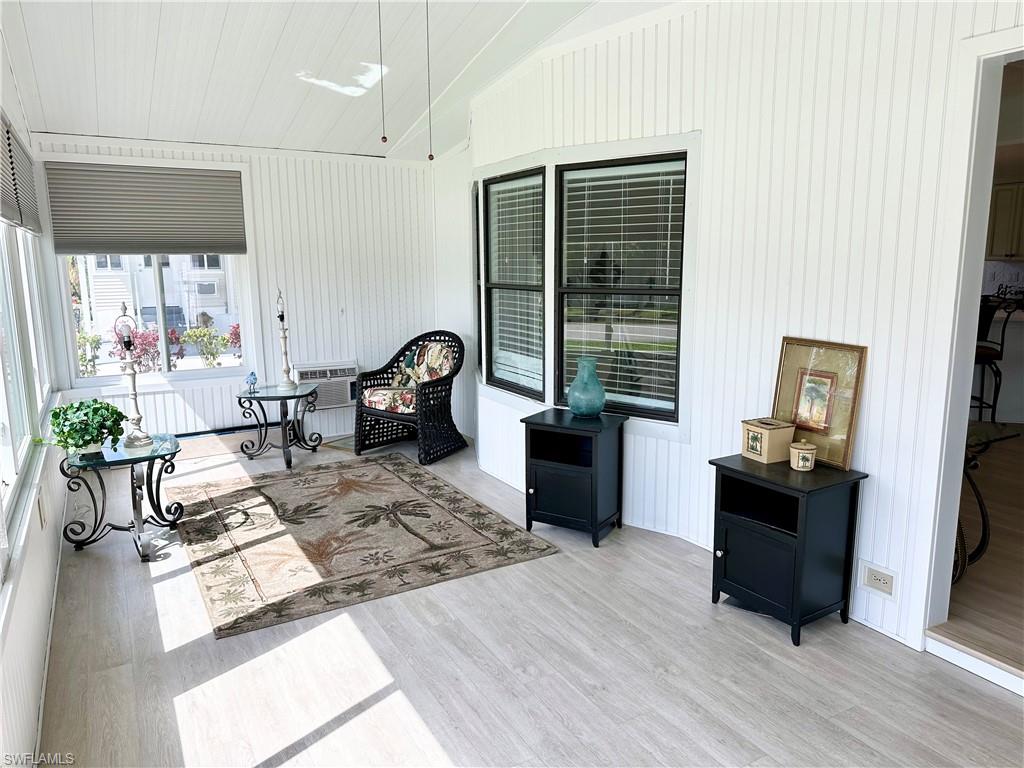 IMPERIAL HARBOR - Residential