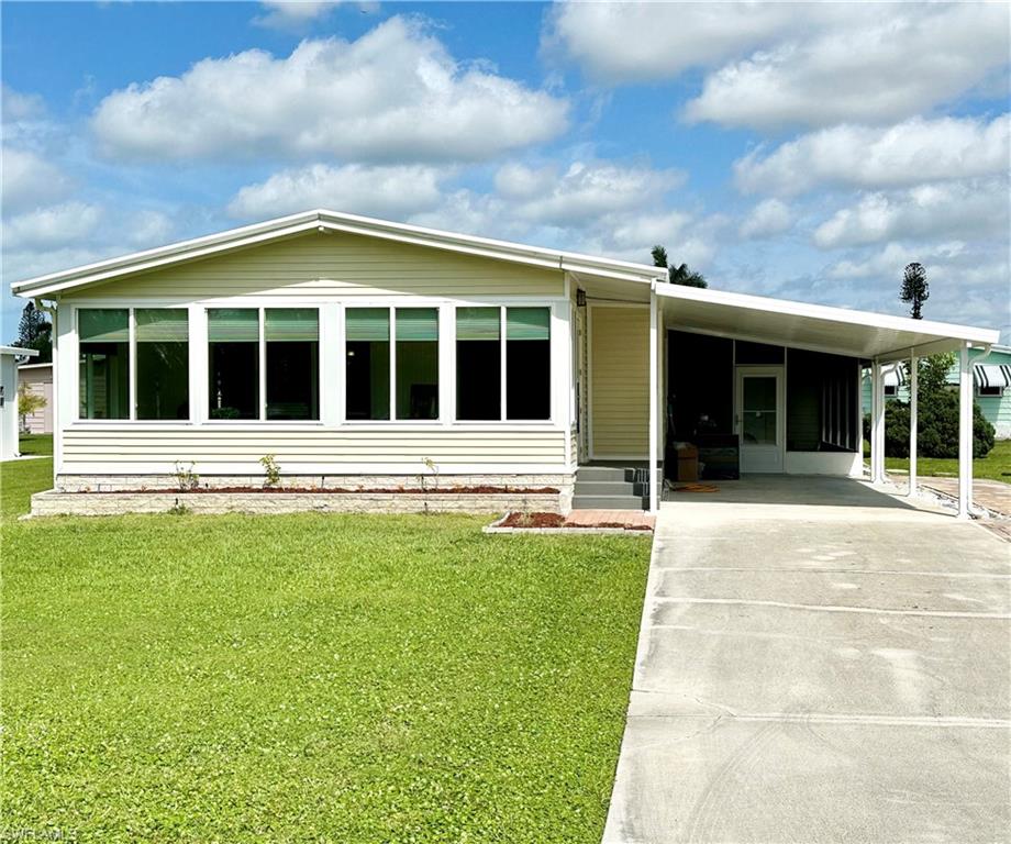 IMPERIAL HARBOR - Residential