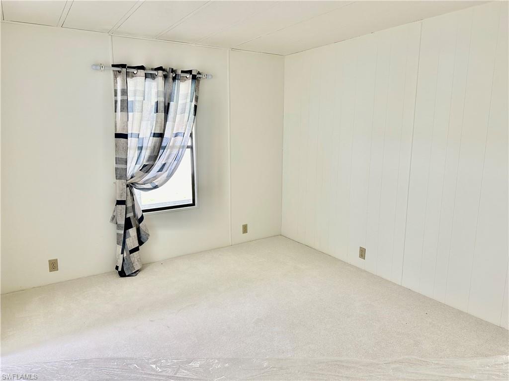 IMPERIAL HARBOR - Residential