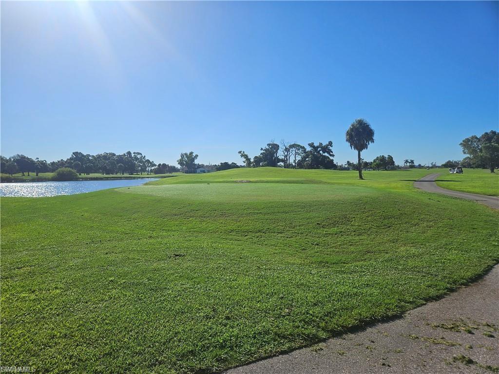 CORAL OAKS GOLF COURSE - Land