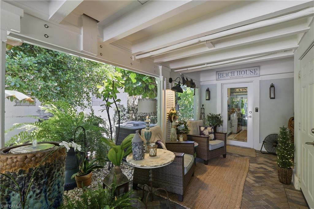 MYRTLE TERRACE - Residential