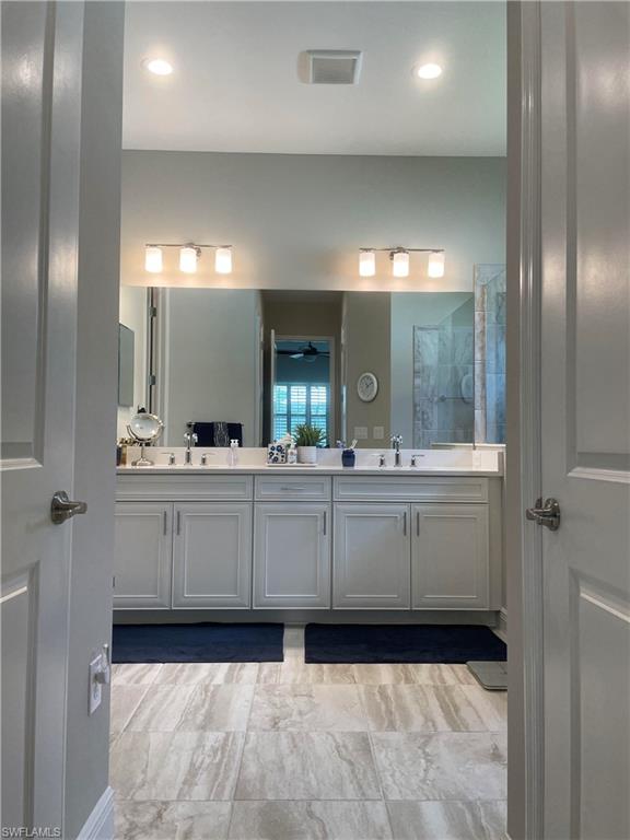 WOODHAVEN - Residential