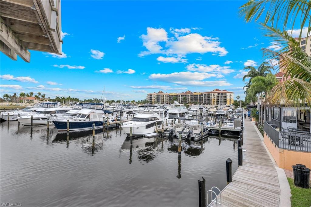 CAPE HARBOUR - Residential