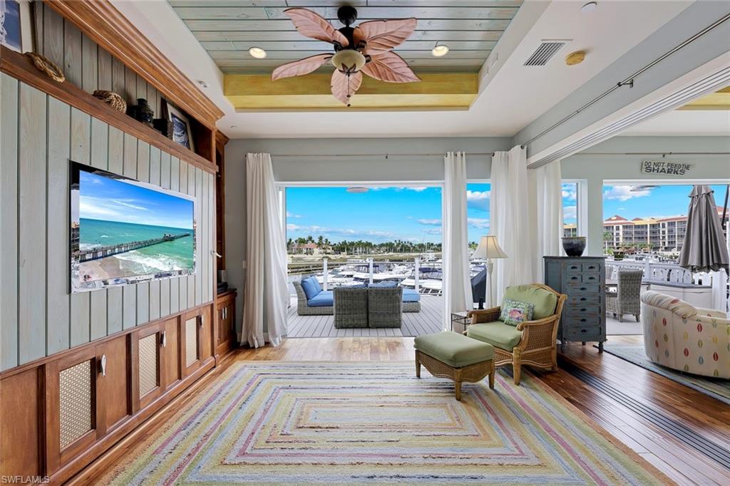 CAPE HARBOUR - Residential