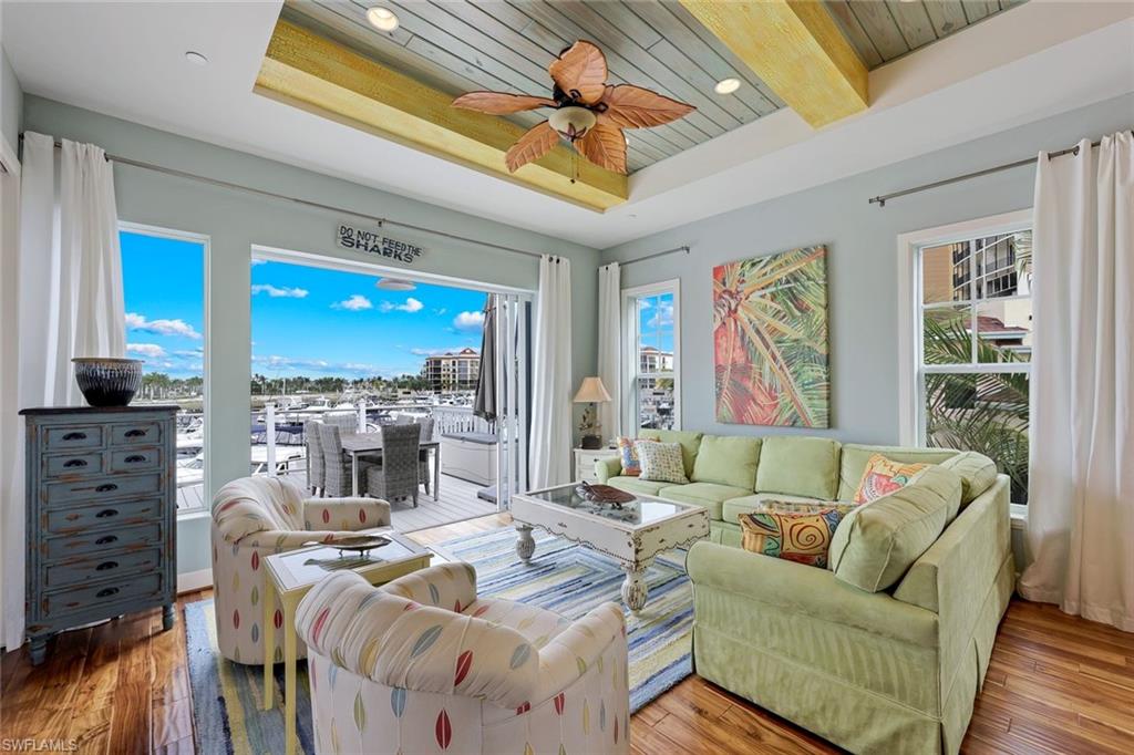 CAPE HARBOUR - Residential