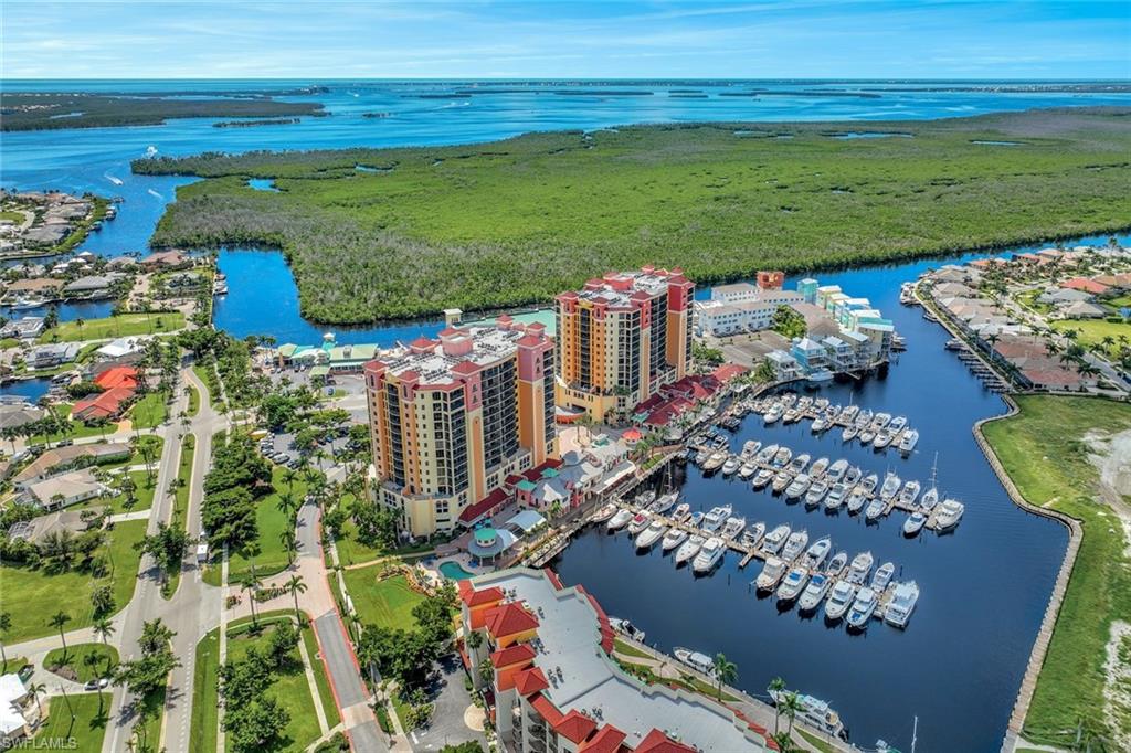 CAPE HARBOUR - Residential