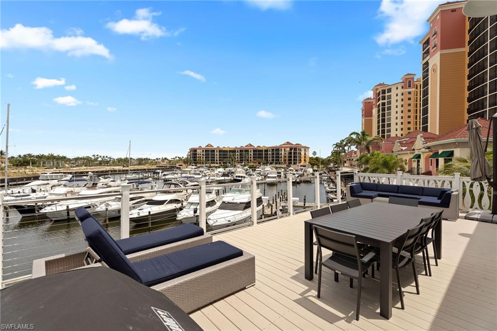 CAPE HARBOUR - Residential