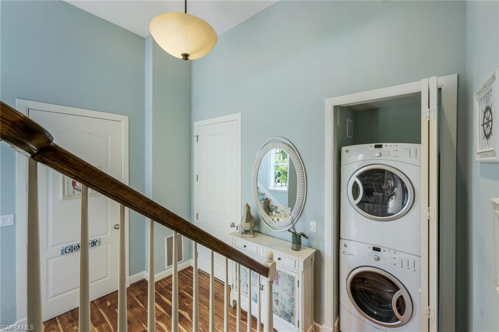 CAPE HARBOUR - Residential