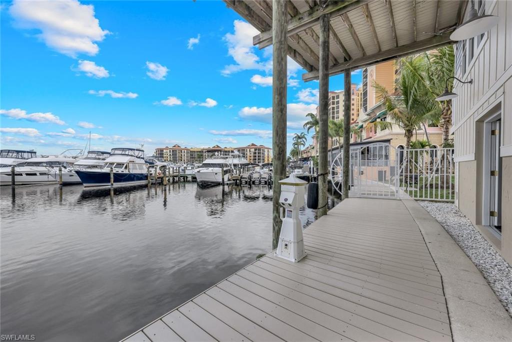 CAPE HARBOUR - Residential