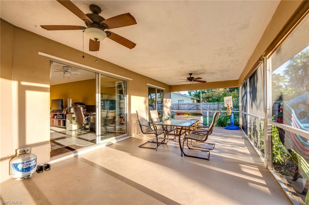 SAN CARLOS PARK - Residential