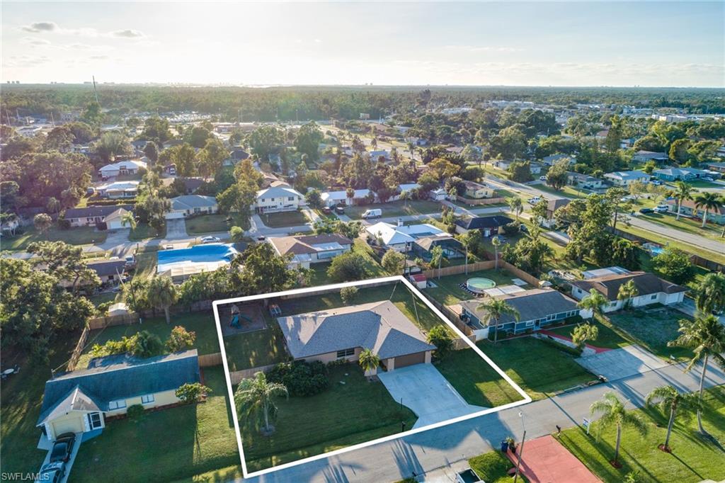 SAN CARLOS PARK - Residential