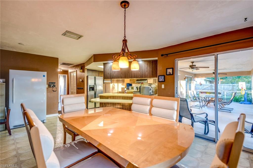 SAN CARLOS PARK - Residential