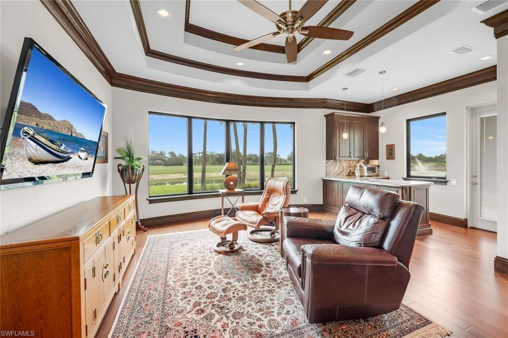 THORNHILL - Residential