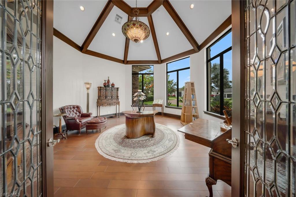 THORNHILL - Residential