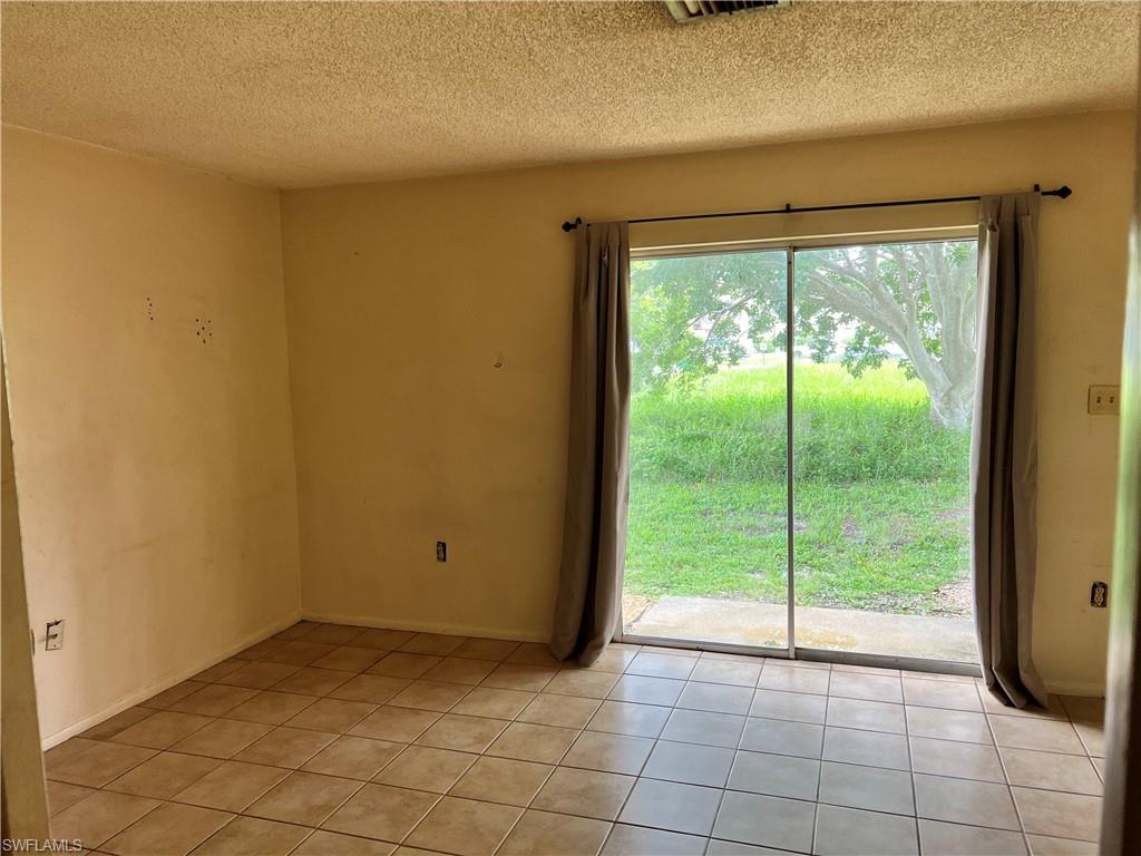 LEXINGTON CONDO - Residential