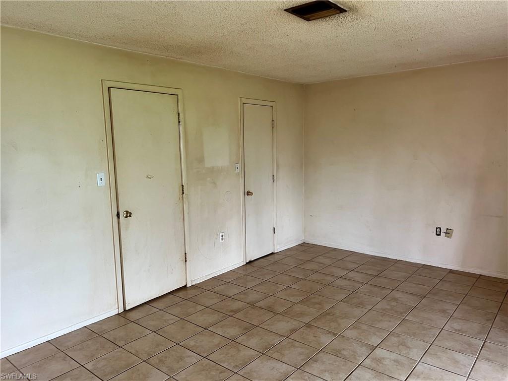 LEXINGTON CONDO - Residential