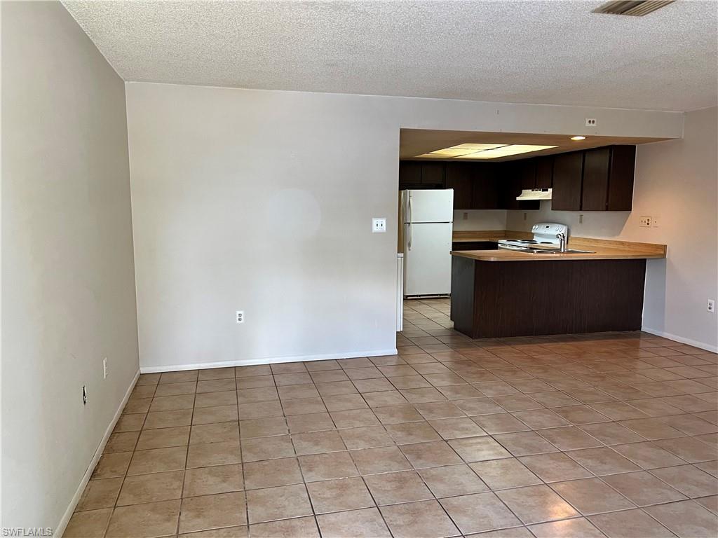 LEXINGTON CONDO - Residential