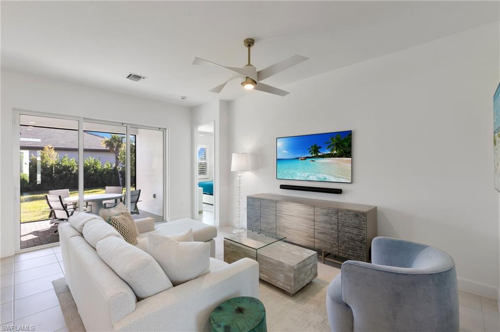 VALENCIA TRAILS - Residential