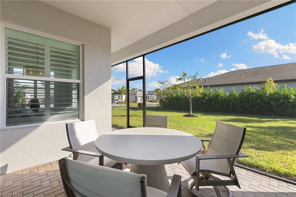 VALENCIA TRAILS - Residential