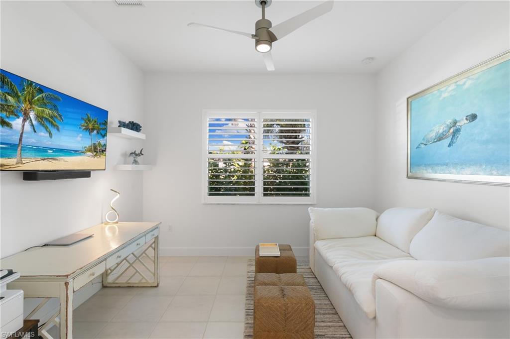 VALENCIA TRAILS - Residential