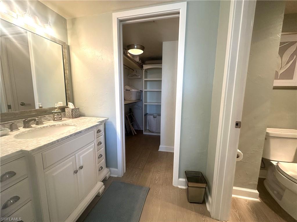 BAYSHORES - Residential Lease