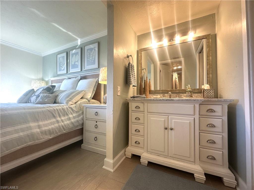 BAYSHORES - Residential Lease