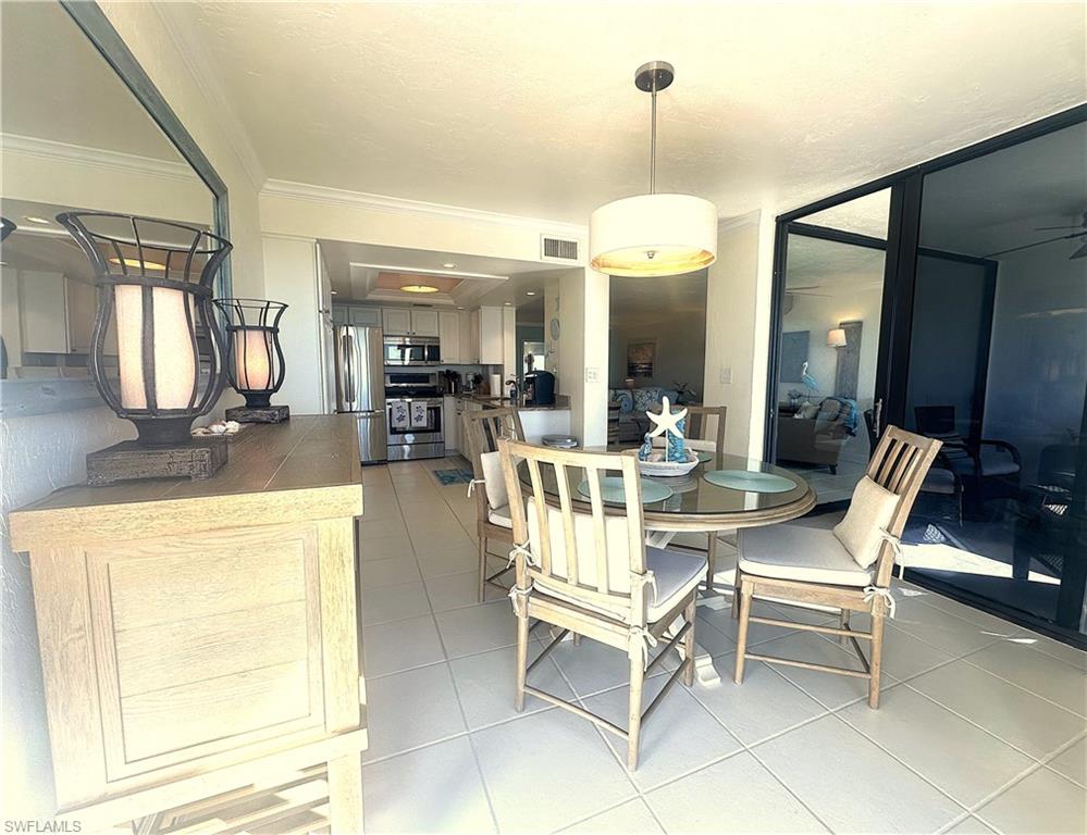 BAYSHORES - Residential Lease