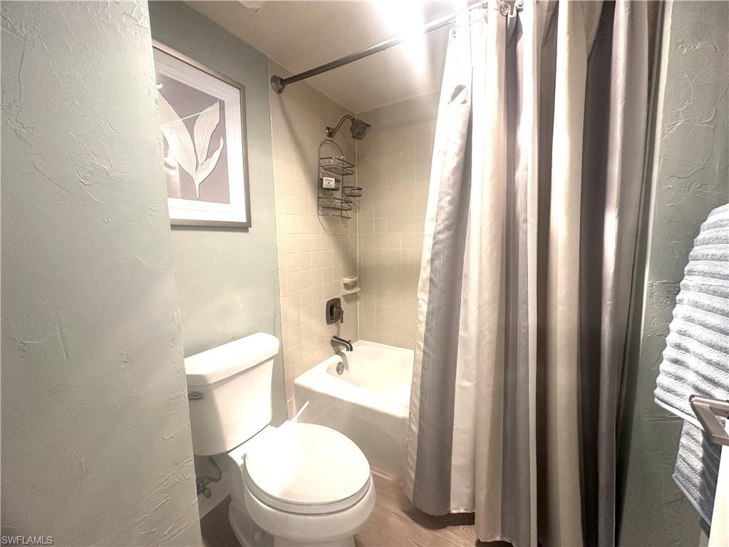 BAYSHORES - Residential Lease