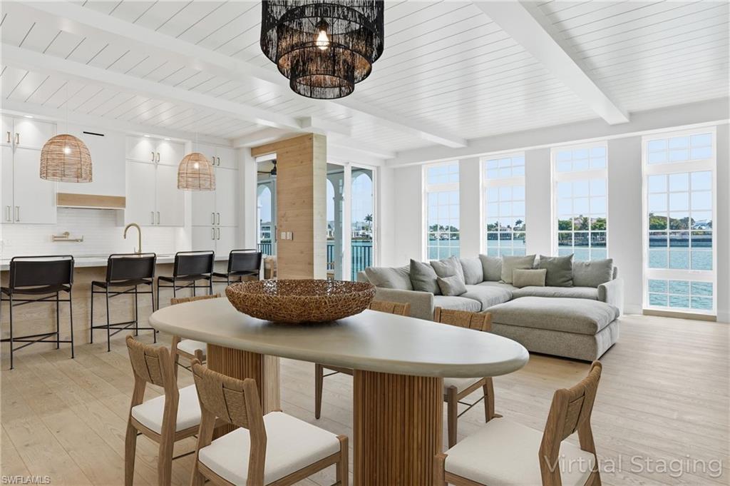 VENETIAN VILLAS - Residential